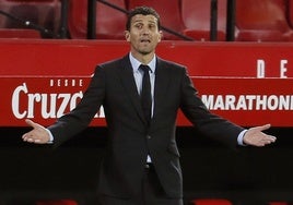 Javi Gracia, durante un partido.