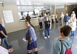 Mostrador del centro de salud de Malilla.