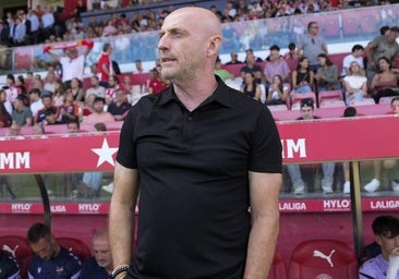 La graciosa confesión de un jugador del Levante sobre Calero: «Cuando habla rápido o está enfadado es complicado entenderle»