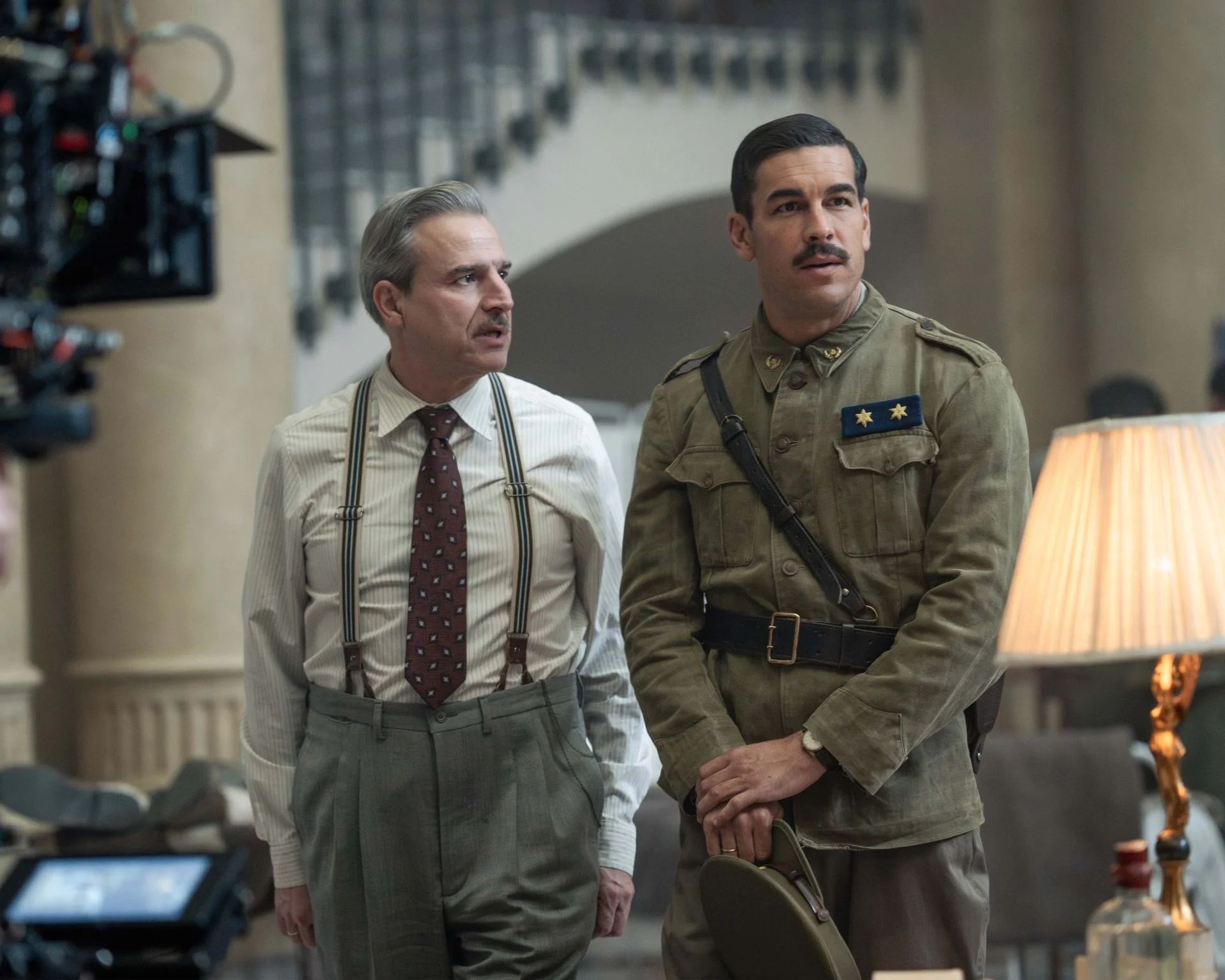 Alberto San Juan y Mario Casas protagonizan 'La cena', la película que inaugurará la Mostra de Valencia.