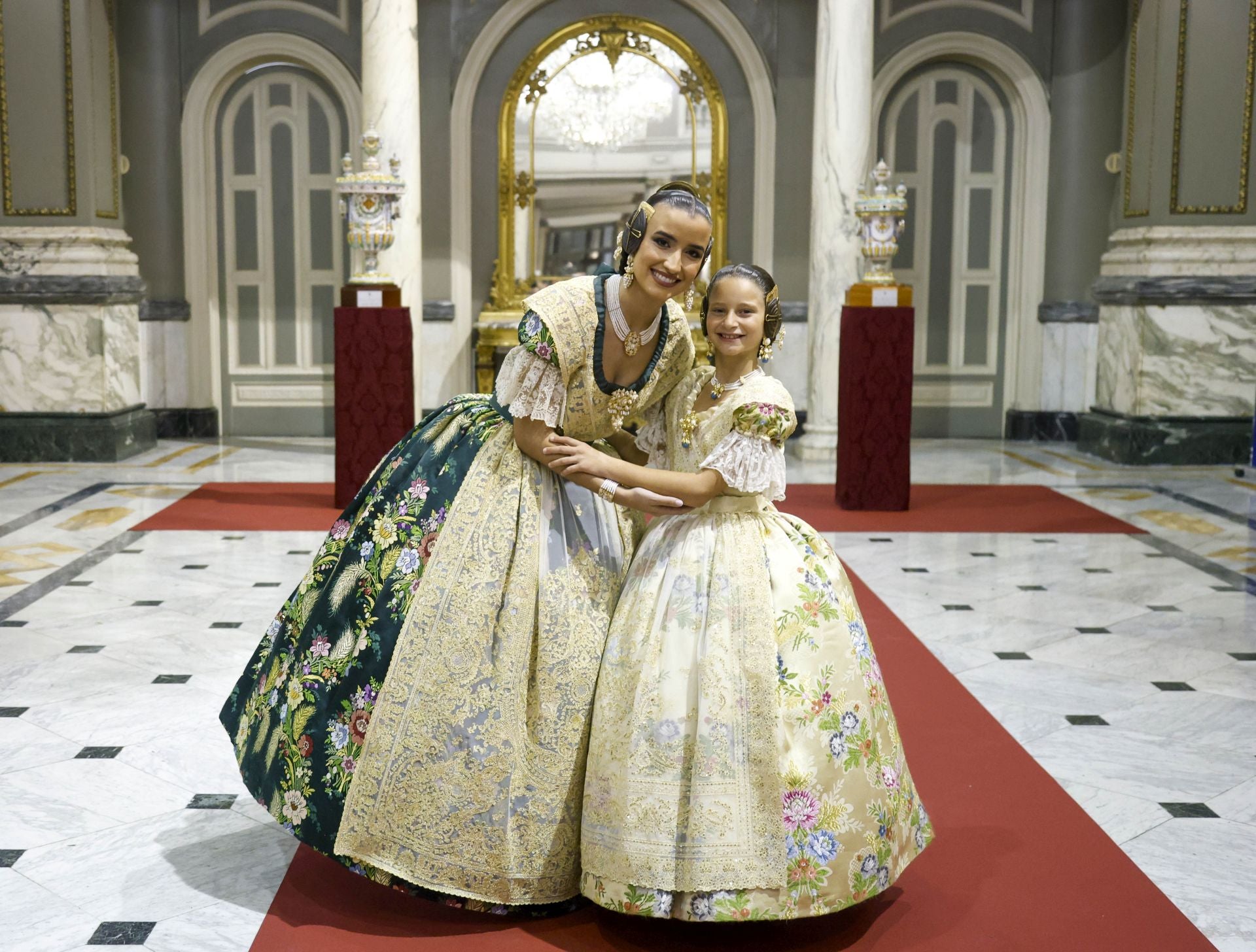 FOTOS | Proclamación de las falleras mayores de Valencia 2026