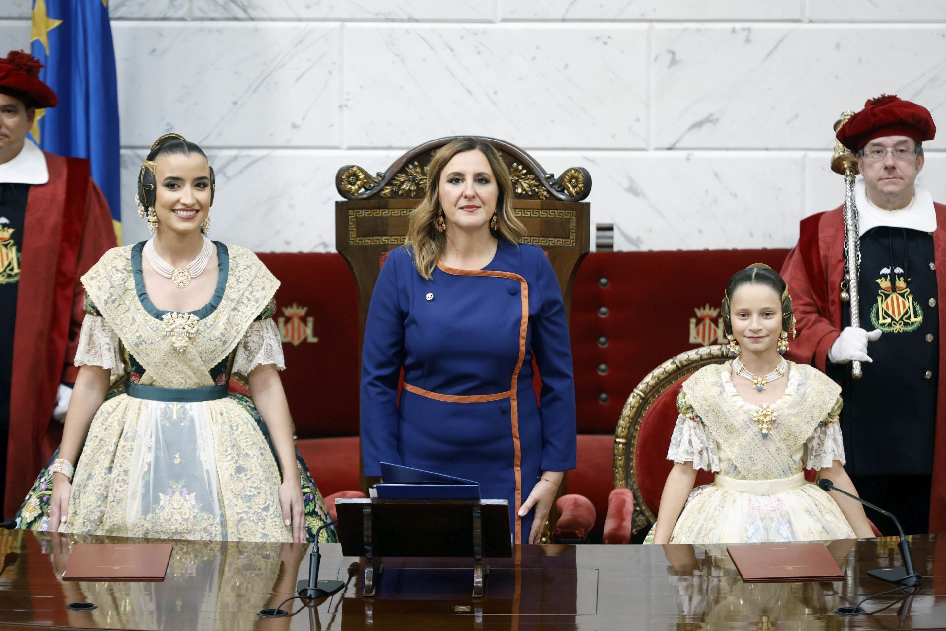 FOTOS | Proclamación de las falleras mayores de Valencia 2026