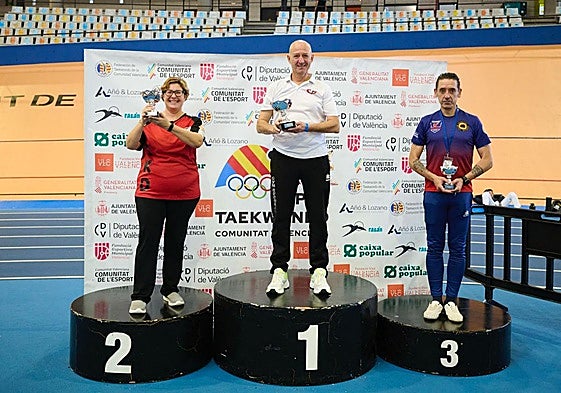 El podio de una categoría del campeonato.