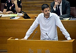 David Calvo, en la tribuna de Les Corts.
