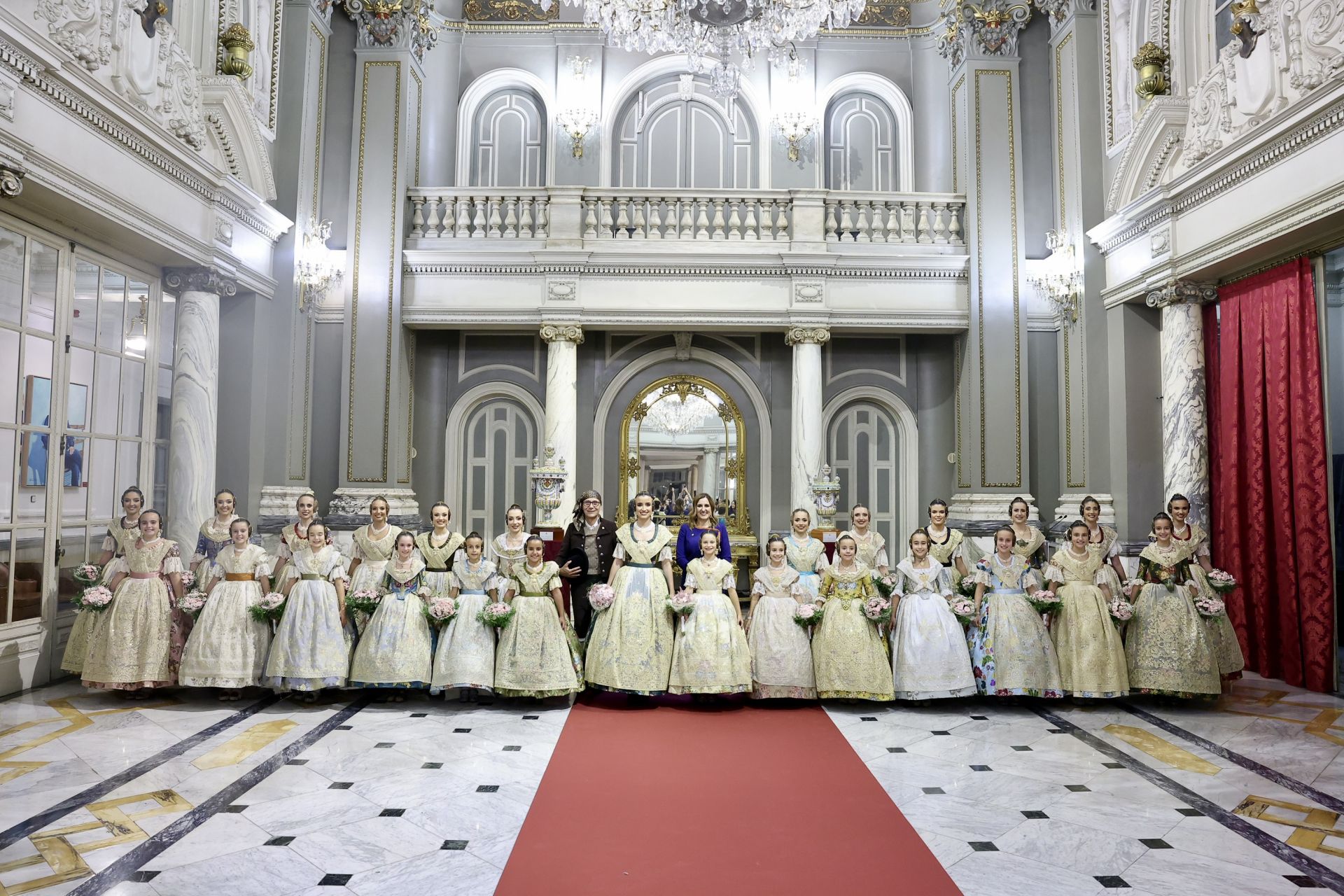 FOTOS | Proclamación de las falleras mayores de Valencia 2026