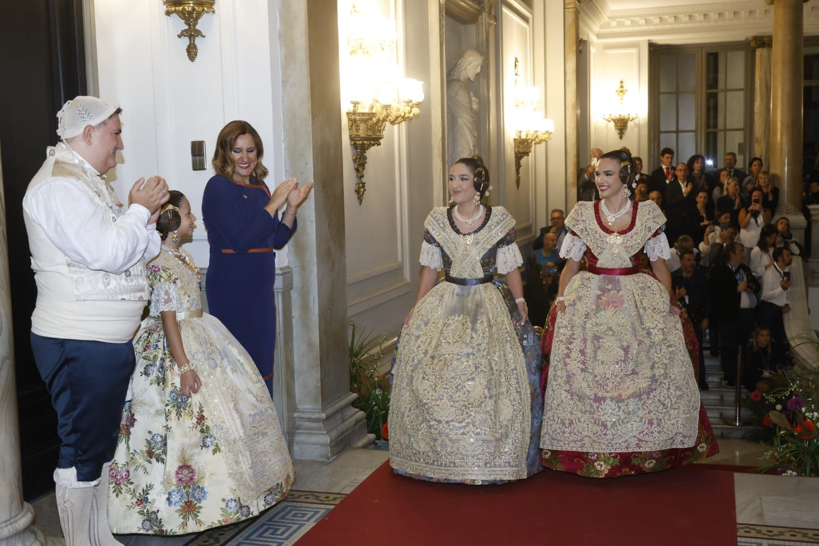 FOTOS | Proclamación de las falleras mayores de Valencia 2026