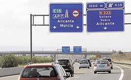 Acceso a la autopista AP-7 en dirección Alicante, al sur de Valencia