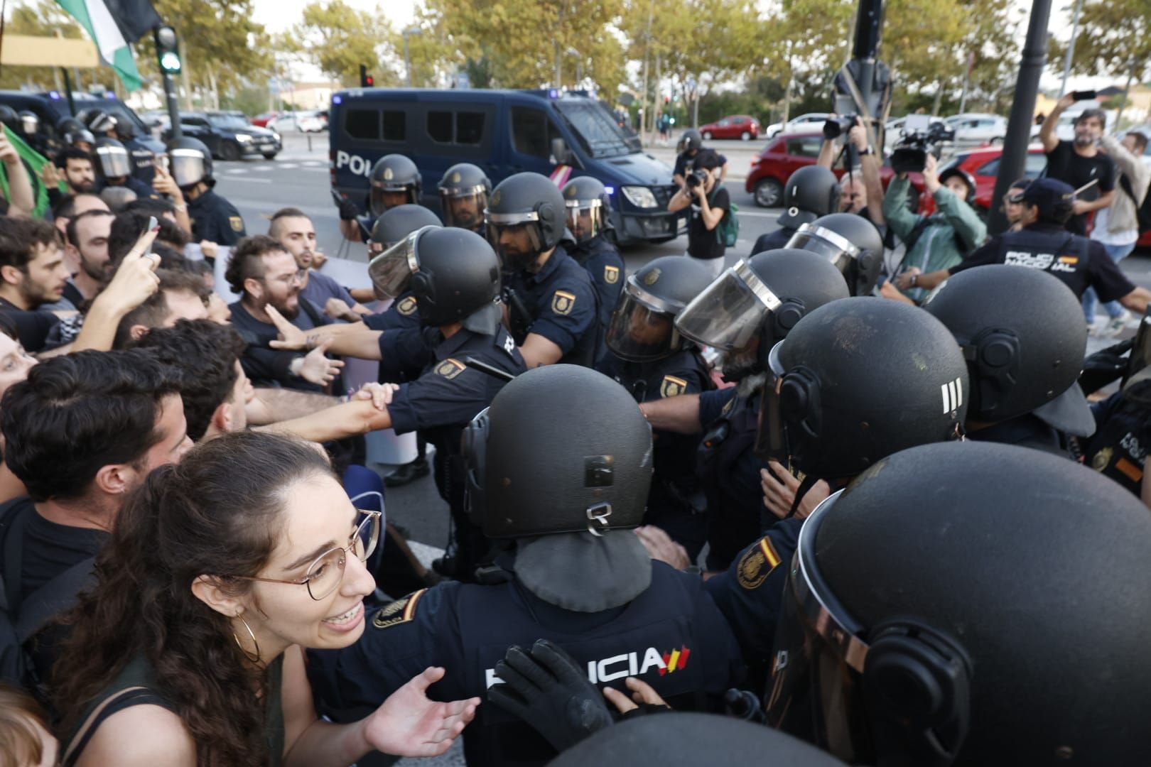 FOTOS | Protesta pro Palestina en Valencia por el Valencia Basket-Hapoel Tel Aviv