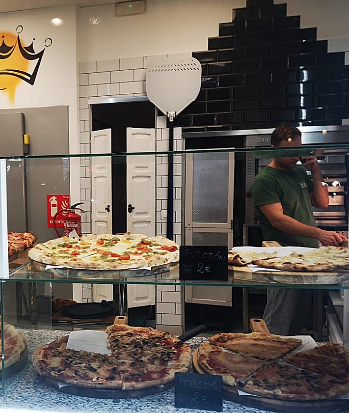 Imagen secundaria 2 - La pizzeria y sus pizzas. 