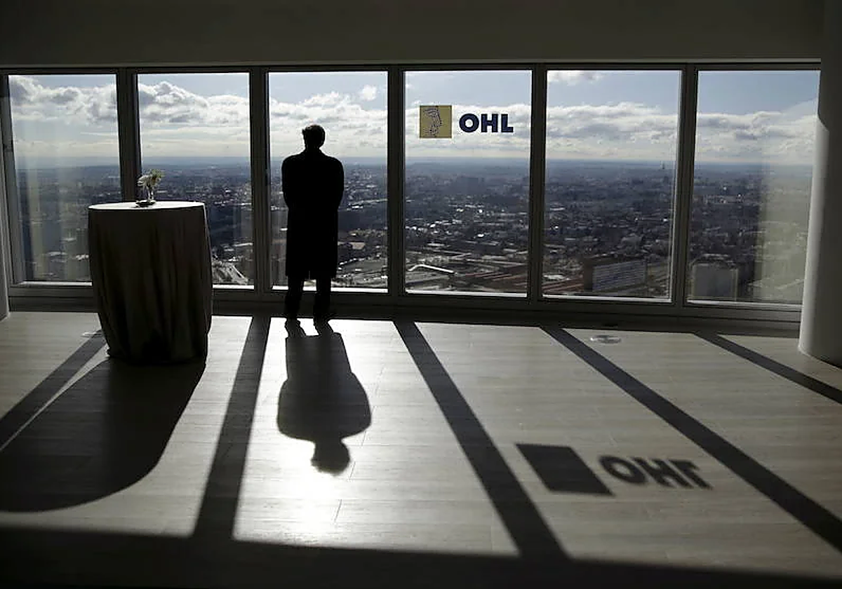 Imagen de archivo del rascacielos Torre Espacio en Madrid.