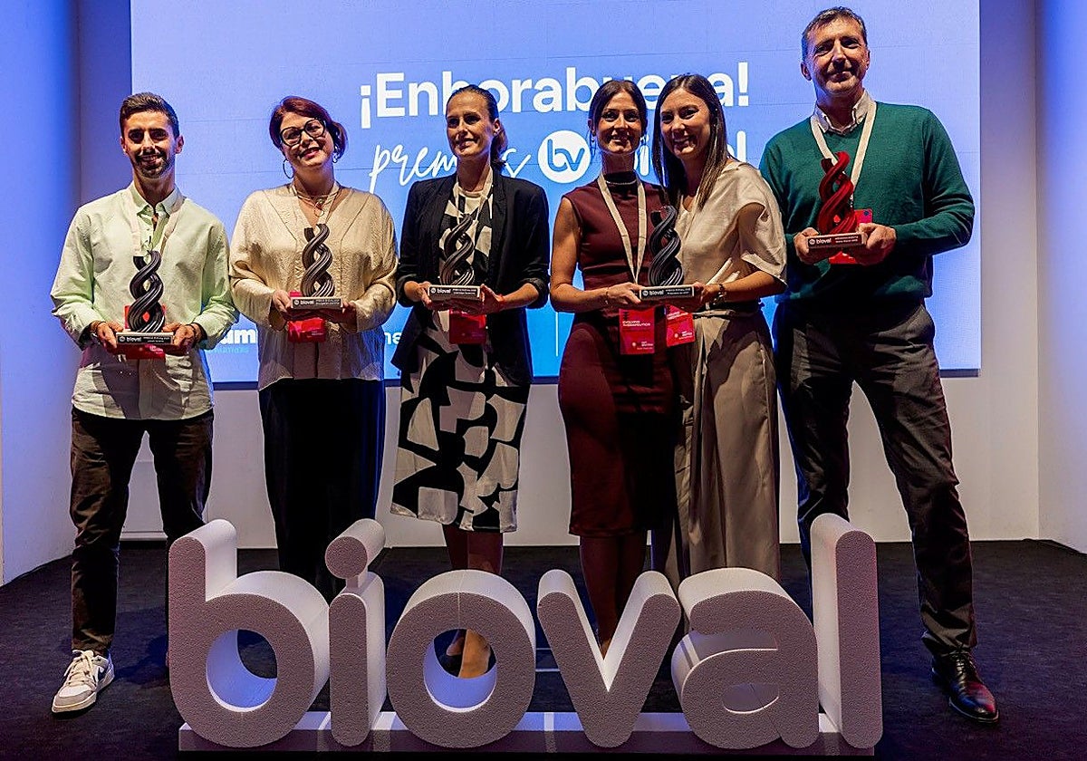 Imagen de los premiados en 'La Nit Biotec 2025'