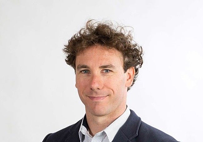 Isaac López, triatleta y director de Marketing de Quinton Biotech Labs.