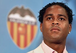 Patrick Kluivert, en su etapa como jugador del Valencia.
