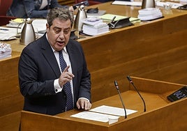 José María Llanos en una intervención en Les Corts.