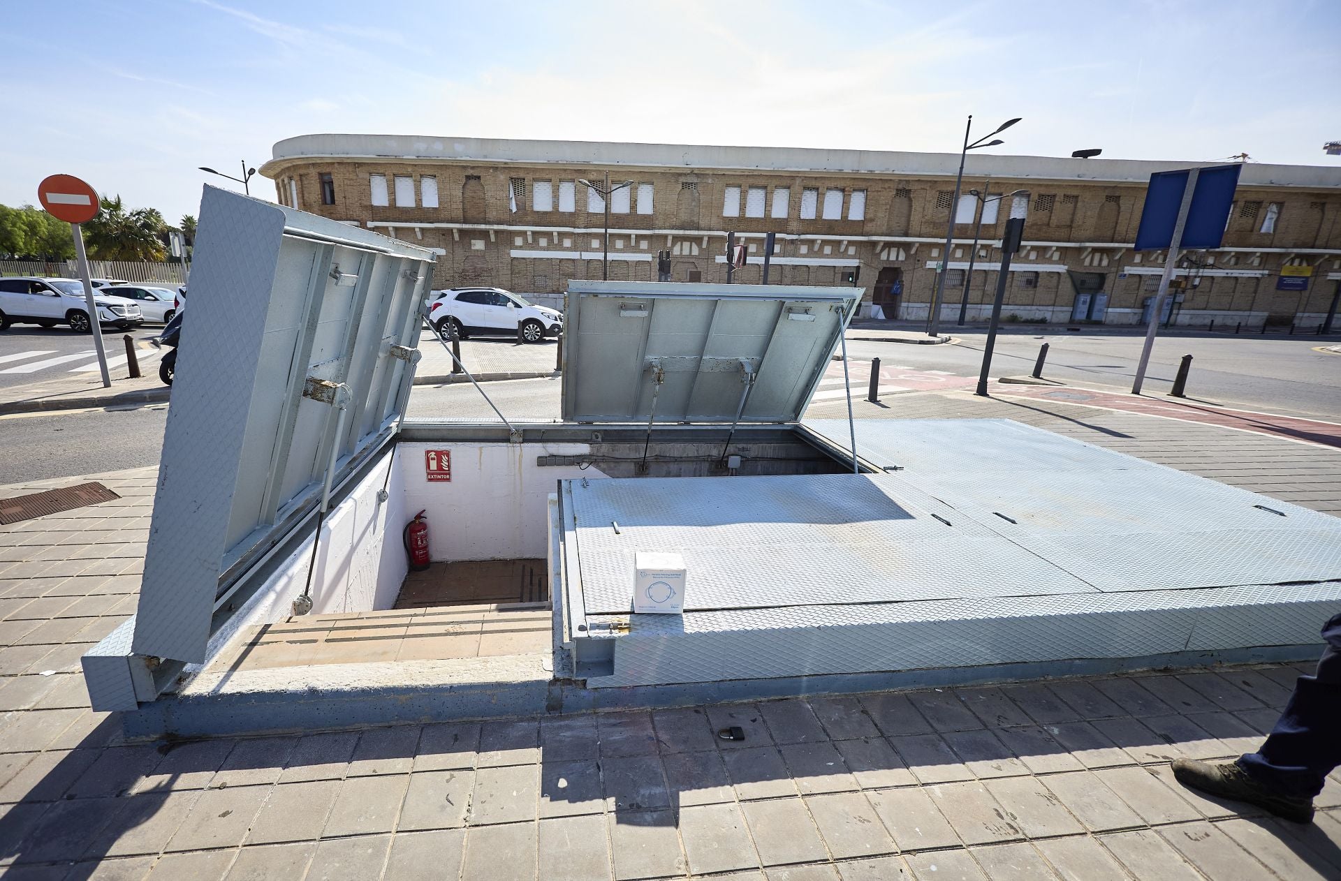 FOTOS | Dentro del tanque de tormentas de Eugenia Vinyes en Valencia