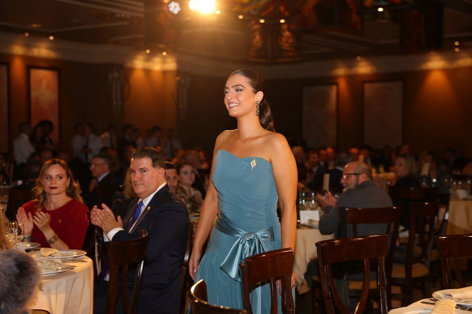 La despedida de las falleras mayores de Valencia 2025 y sus cortes de honor, en imágenes