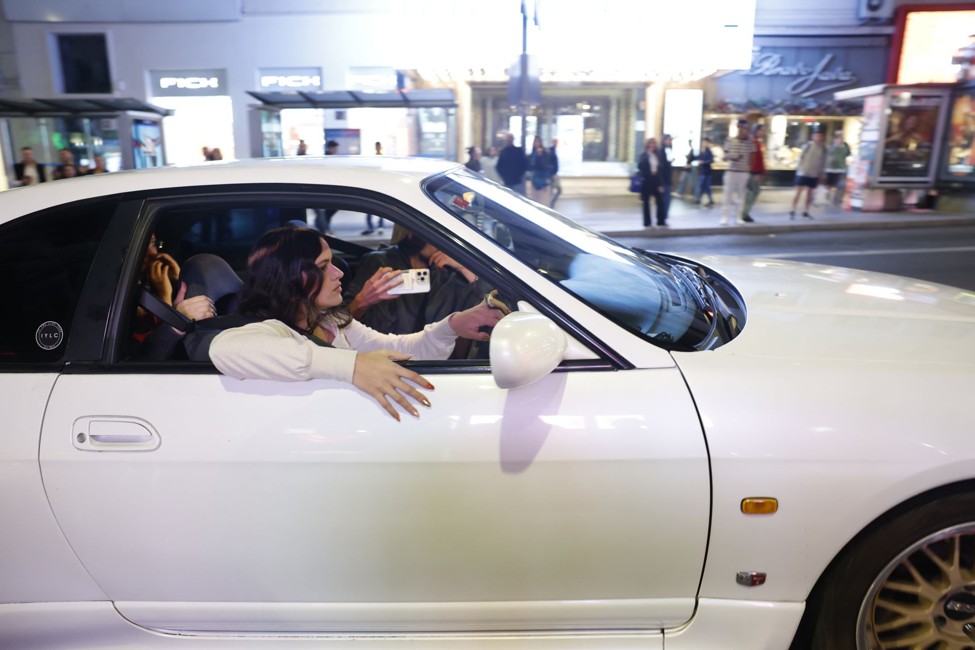 Rosalía anuncia su nuevo disco &#039;Lux&#039; y la lía en Madrid