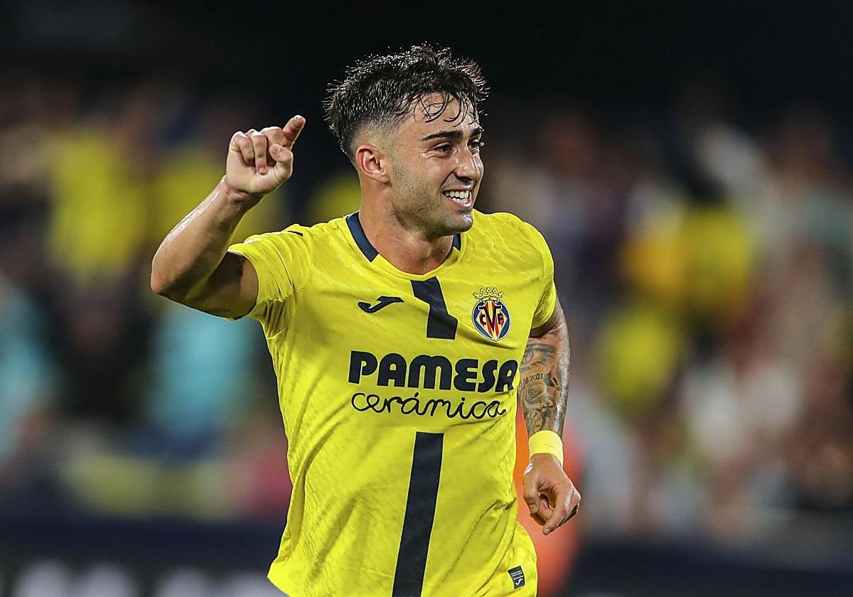 Moleiro celebra un gol del Villarreal.