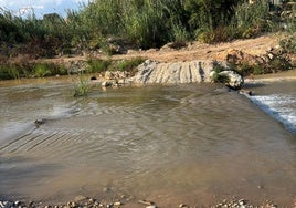 Paso sobre el río Magro.