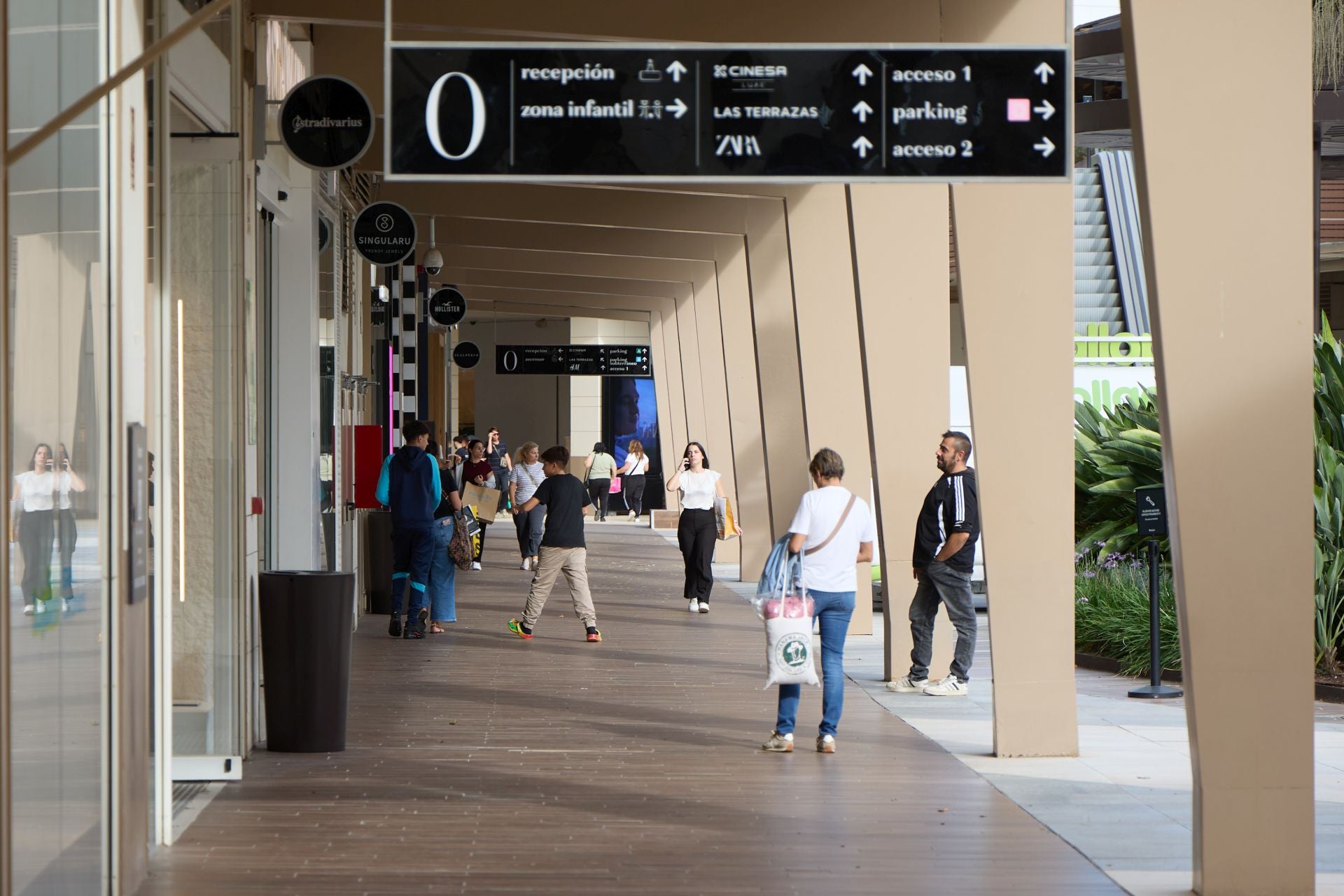 FOTOS | Así está ahora el Centro Comercial Bonaire