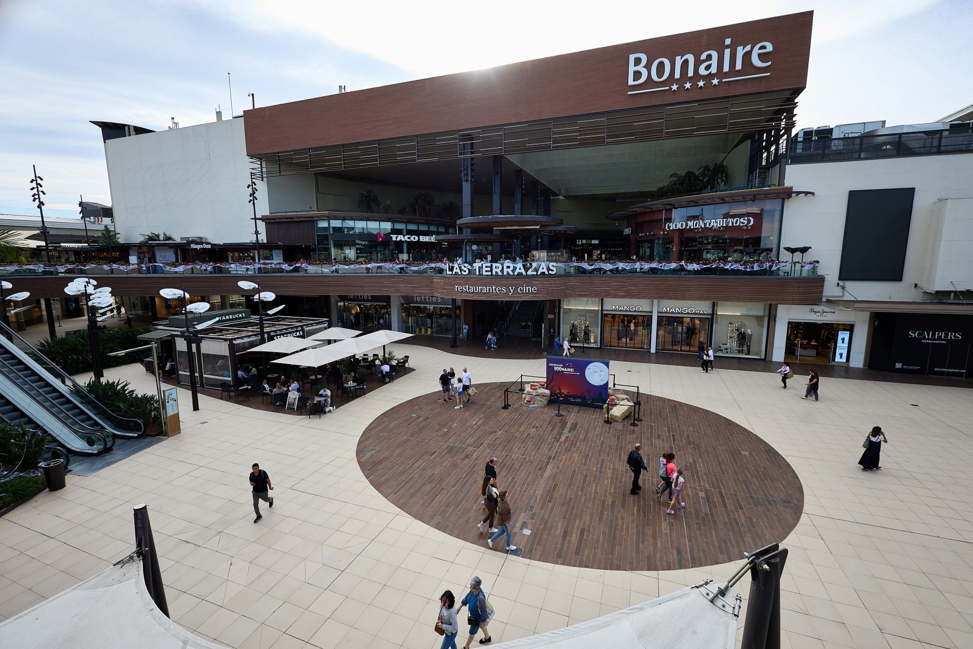 FOTOS | Así está ahora el Centro Comercial Bonaire