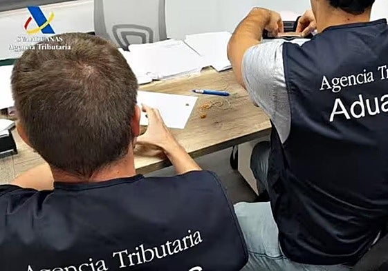 La Agencia Tributaria interviene en Alicante y Castellón 53.000 kilos de gases de efecto invernadero