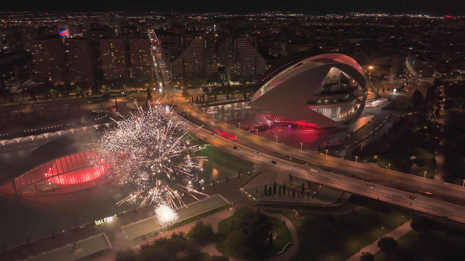 Imagen secundaria 1 - Transportes Martín celebra su centenario en la Ciudad de las Artes y las Ciencias de Valencia