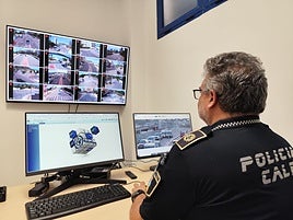 Los monitores con las imágenes de las cámaras instaladas en Calp.