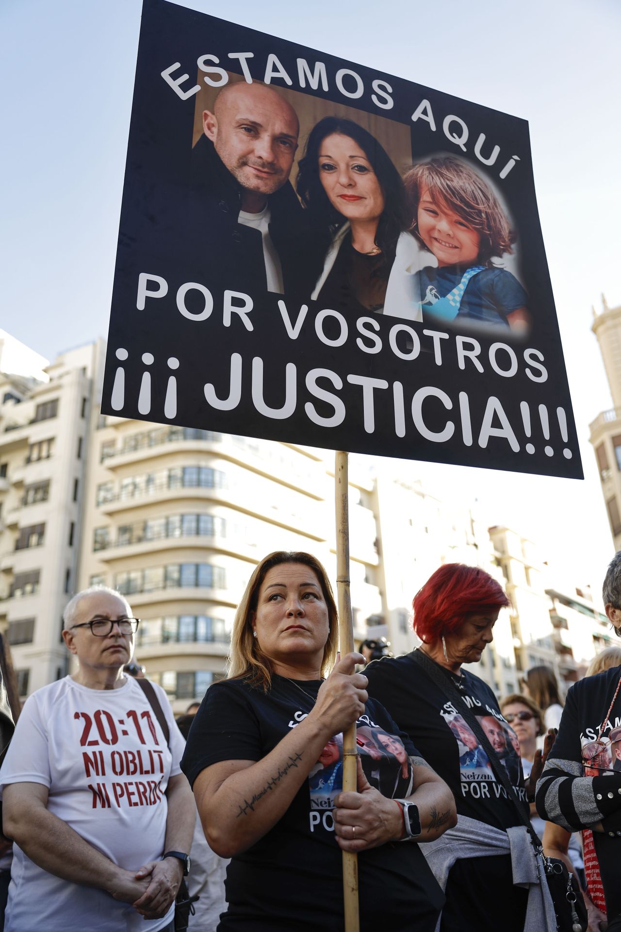 Fotos de la manifestación en recuerdo de las víctimas de la dana en el primer aniversario