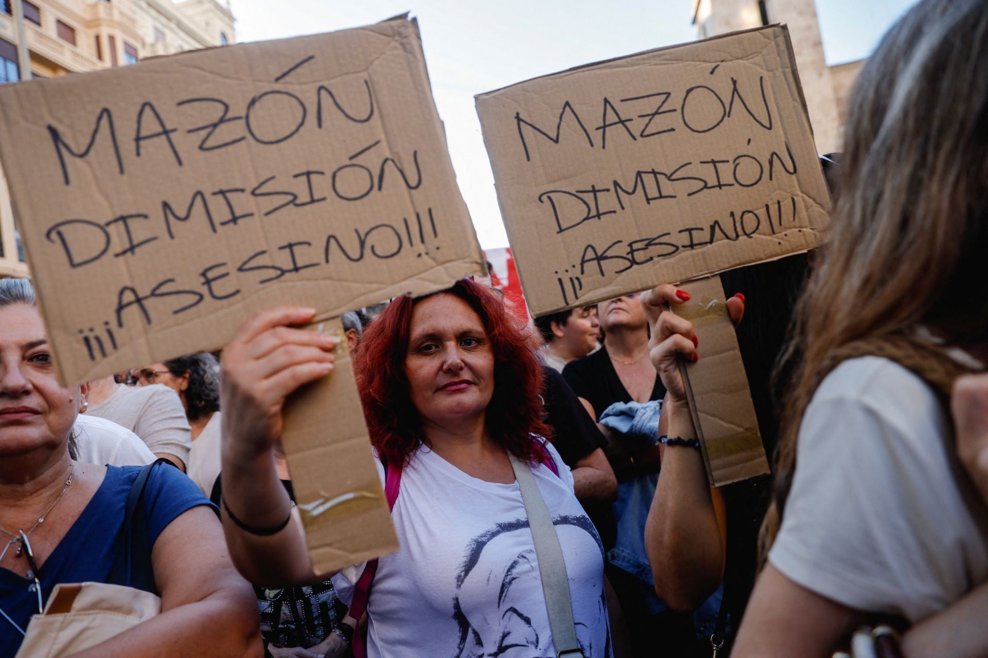 Fotos de la manifestación en recuerdo de las víctimas de la dana en el primer aniversario