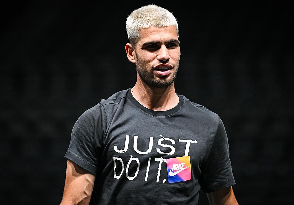 Carlso Alcaraz, este domingo en París.