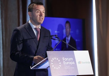 Mompó no cierra la puerta a ser candidato a la Generalitat: «No lo sé, no tengo ni idea»