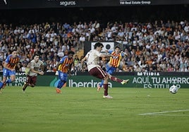 Gerard Moreno convirtió el penalti que él mismo provocó.