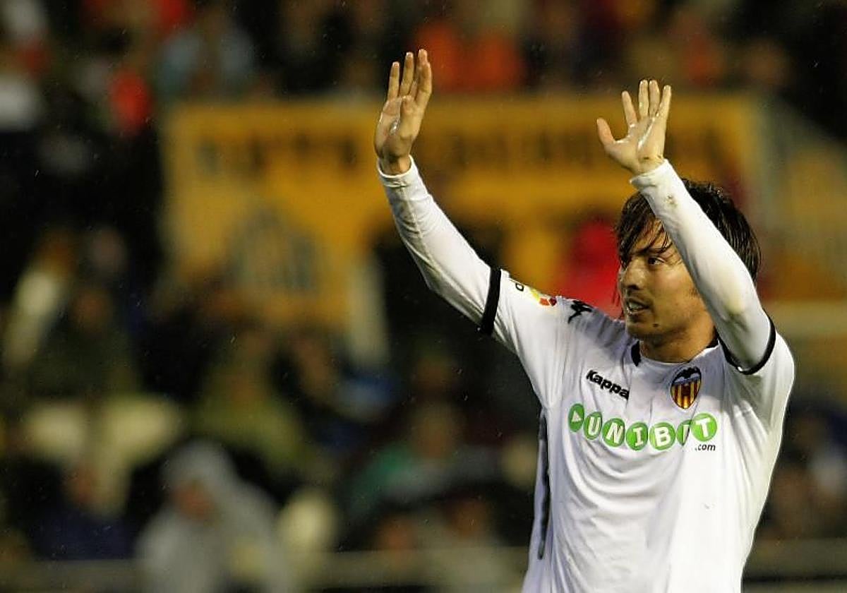 Silva, en un partido con el Valencia CF.