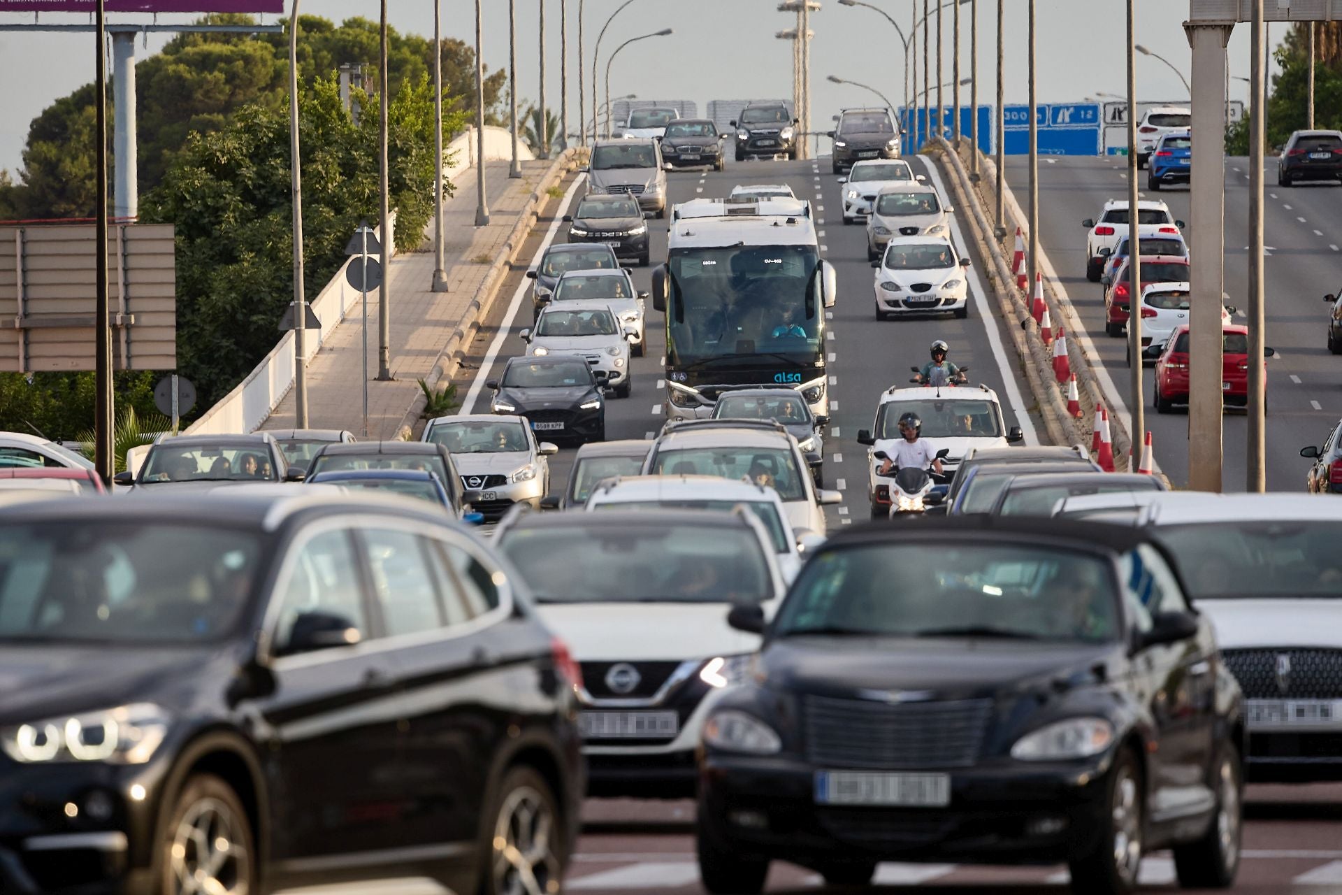 Tráfico en la entrada sur de Valencia.
