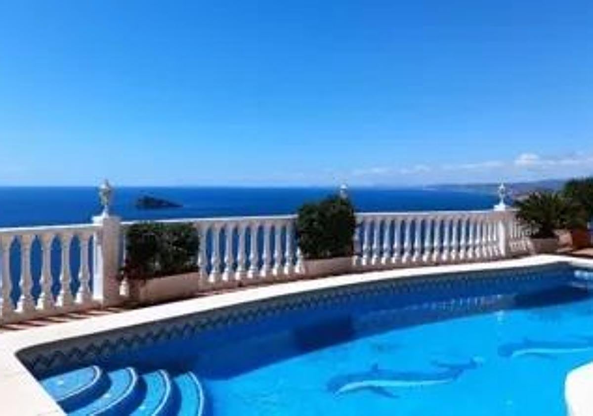 Imagen secundaria 1 - Así son las viviendas más caras de España y de la Comunitat: tres plantas, piscina, nueve habitaciones y once baños