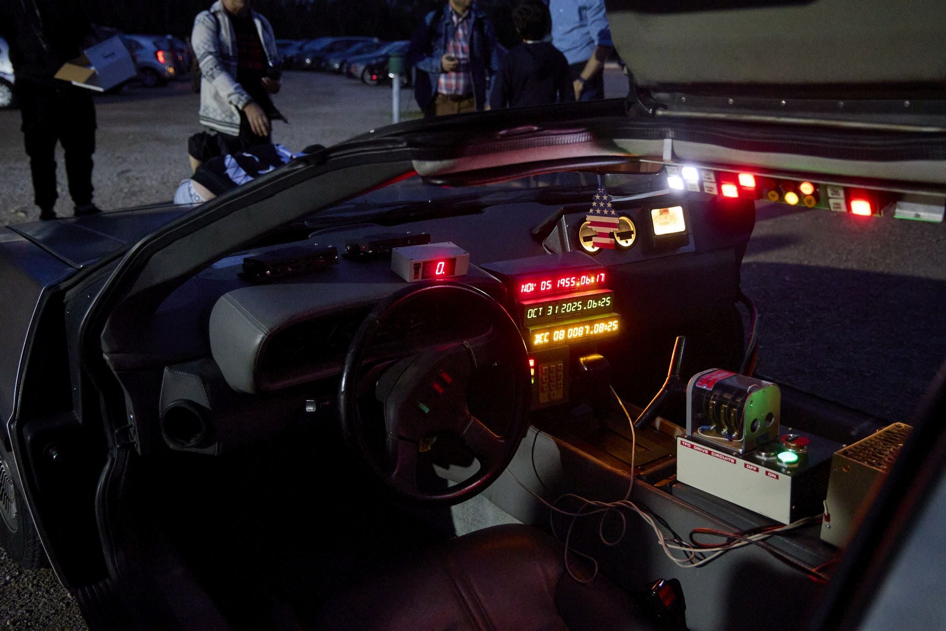 Valencia disfruta del Delorean de la icónica trilogía de &#039;Regreso al futuro&#039;