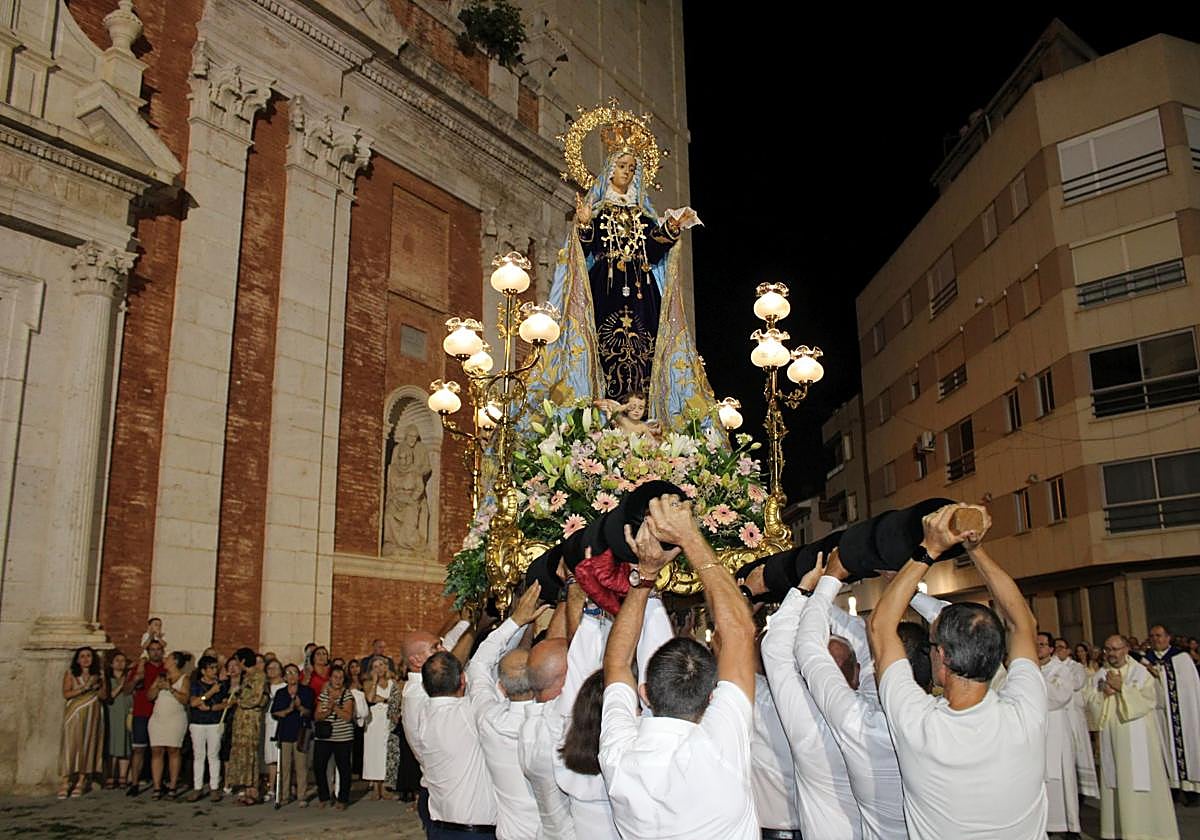 Imagen de la patrona de Turís.