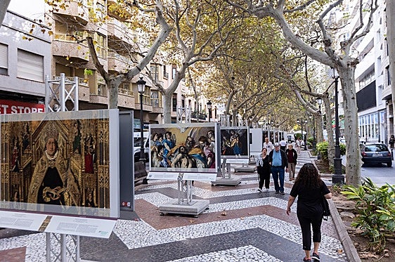 Las reproducciones de los grandes maestros, en el Paseo de las Germanías.