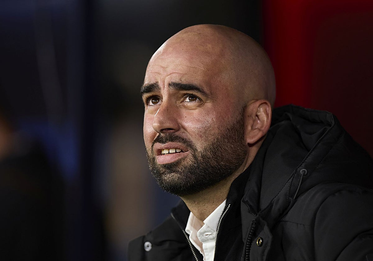 Claudio Giráldez, durante un partido.