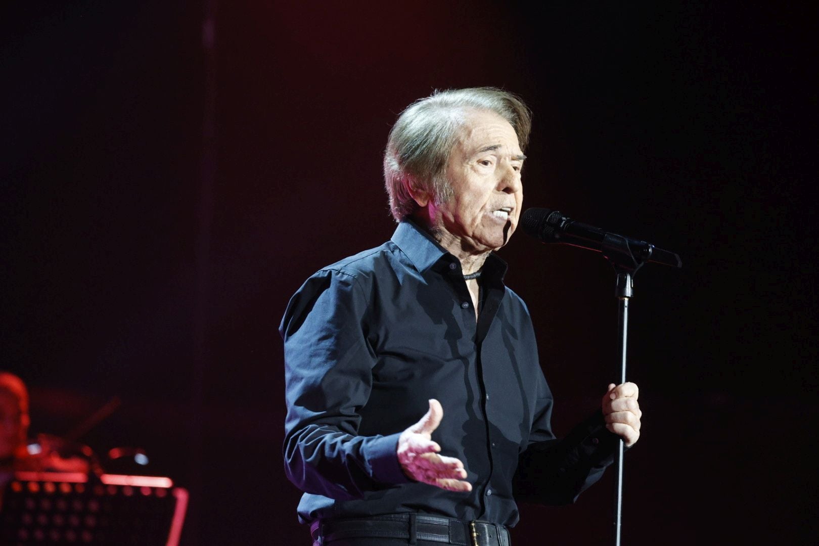 FOTOS | El Roig Arena disfruta con Raphael