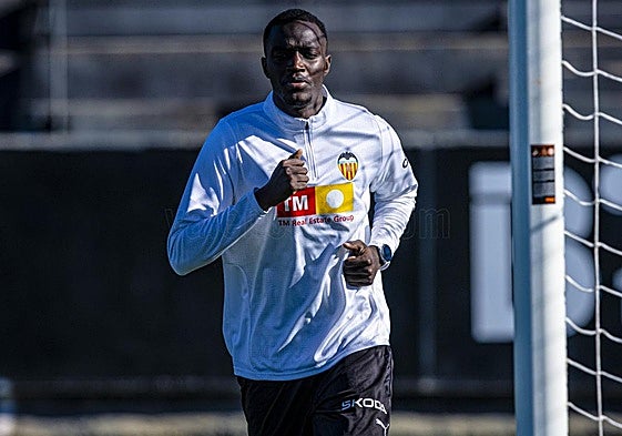 Mouctar Diakhaby, en el entrenamiento de este lunes.