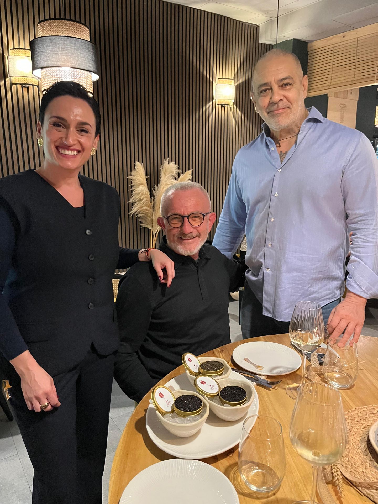 El presidente de la Academia Valenciana de Gastronomía fue uno de los que pudieron probar el caviar.