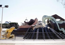 Una exposición gratuita en el centro de Valencia muestra la creación del Parque Gulliver