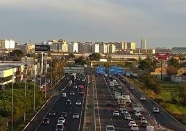 Más de 10 kilómetros de colas en la Pista de Silla en la mañana de este jueves