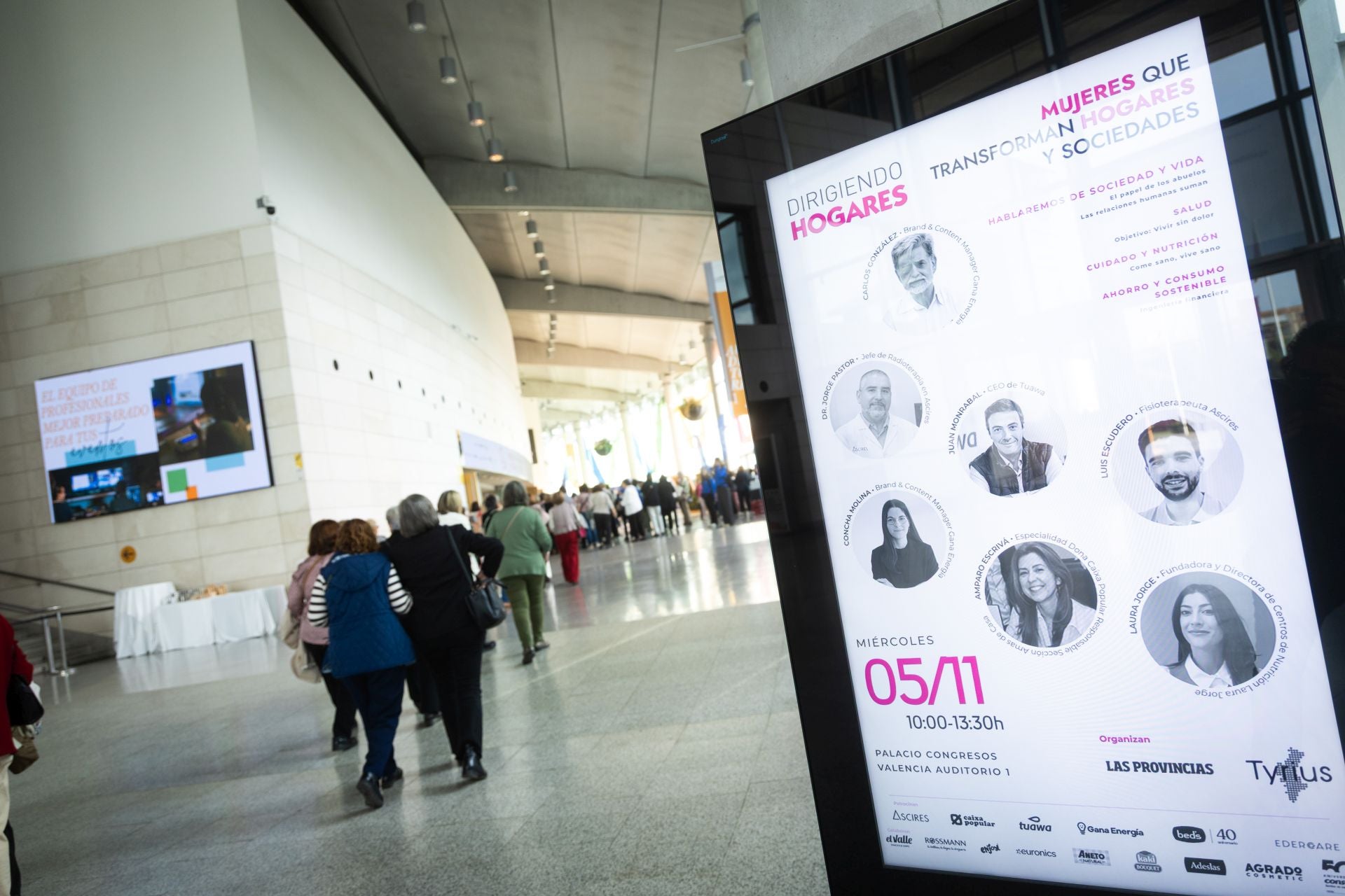 Claves sobre familia, salud y economía, en Dirigiendo Hogares