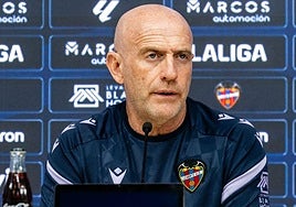 Julián Calero, en rueda de prensa.