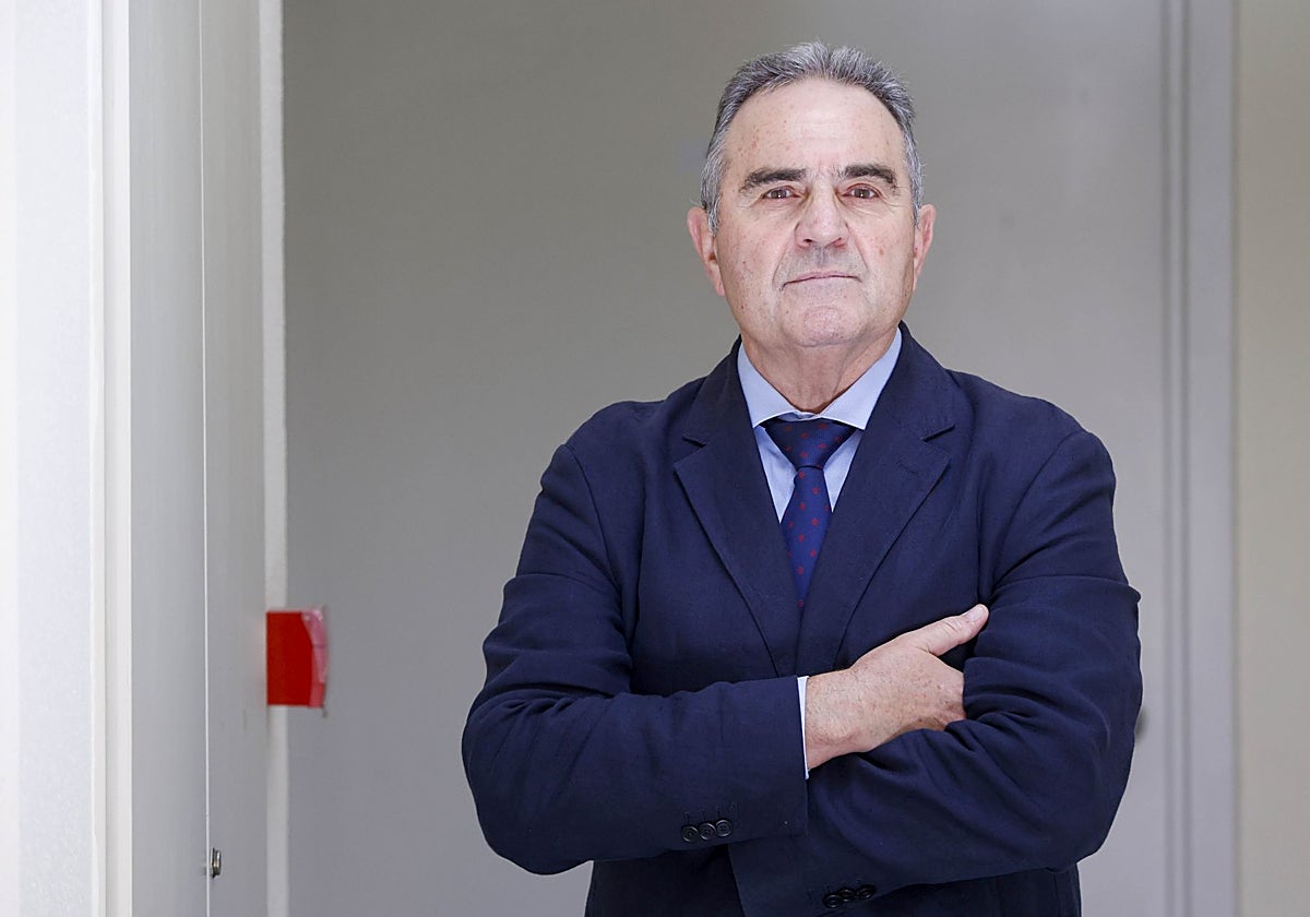 El ex número 3 del Consell, Francisco José Gan Pampols, en su penúltimo día en la Generalitat.