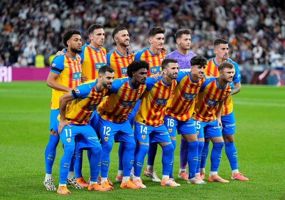 Once inicial del Valencia en la última jornada.