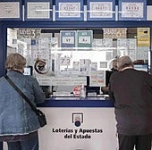 Jugadores de Loterías y Apuestas del Estado en una imagen de archivo.